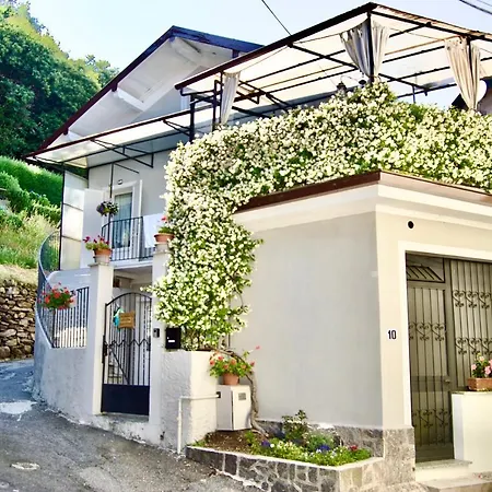 Holiday home Casa Della Rosina Stresa