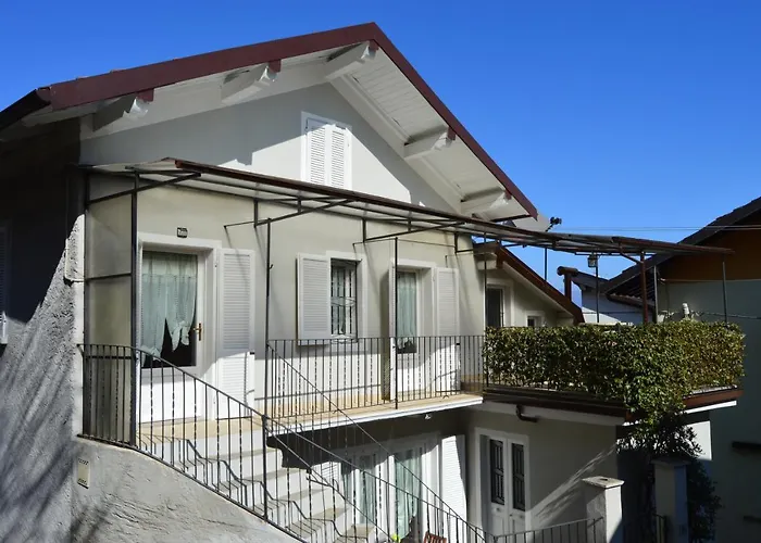 Casa Della Rosina * 스트레사